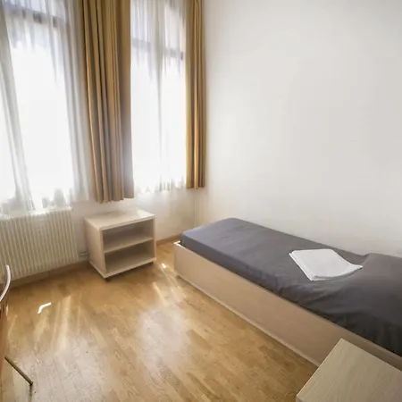 بيت شباب Sunny Terrace