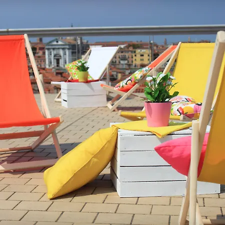 Hostel Sunny Terrace *
